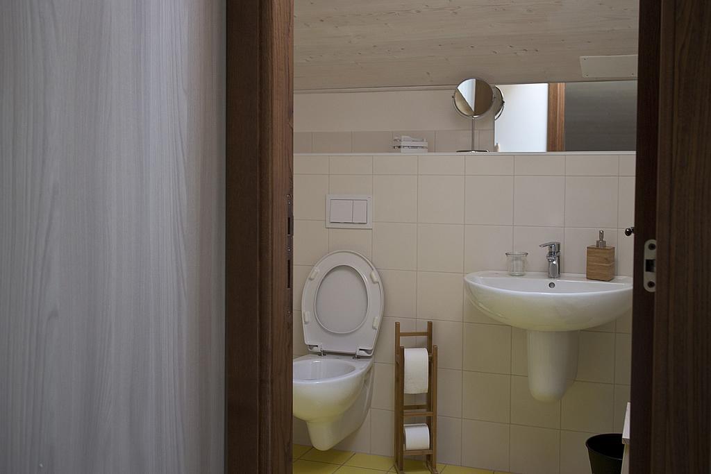 Rifugio Alpi Apuane Hotel Careggine Bagian luar foto